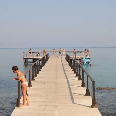 Üdülőközpont Mastichari Bay 4*
